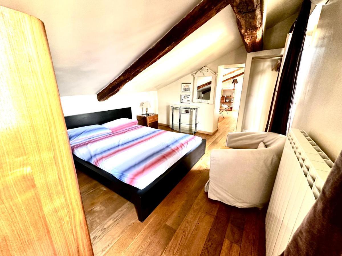 Le Finestre Sulla Mole Apartamento Turim Exterior foto