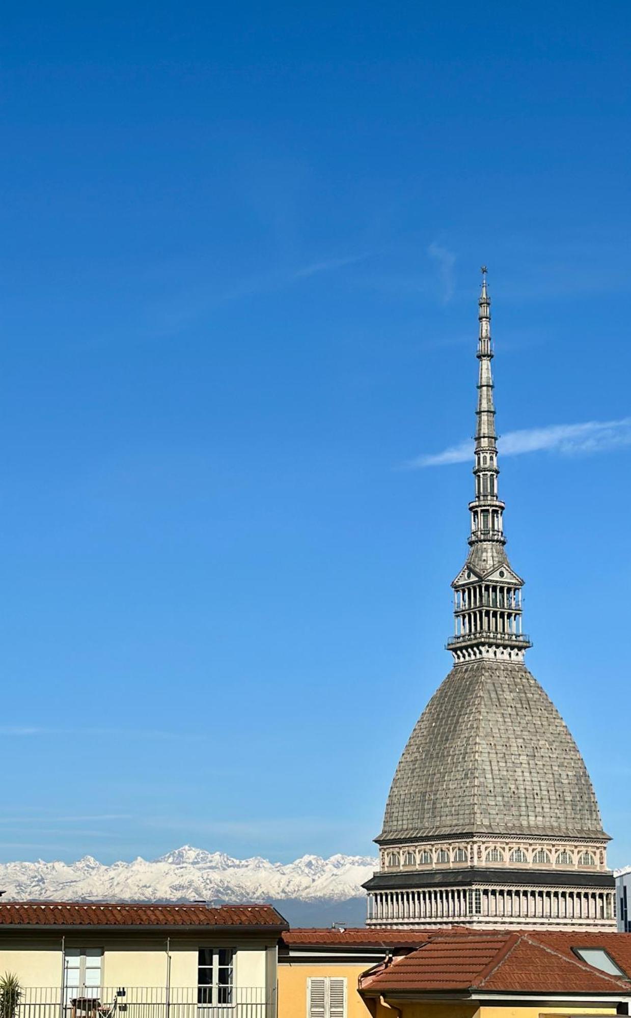 Le Finestre Sulla Mole Apartamento Turim Exterior foto