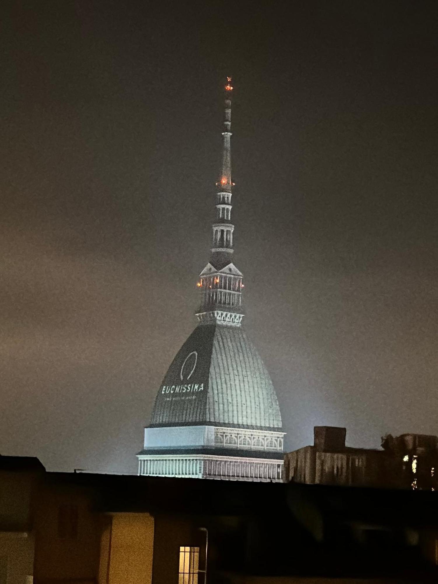 Le Finestre Sulla Mole Apartamento Turim Exterior foto